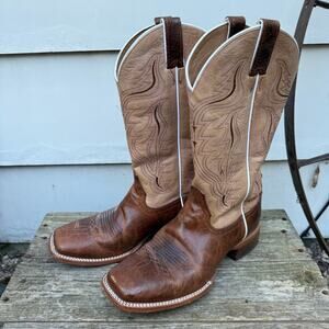 Cody James Yellowstone Western Broad Square Toe Cowboy Boots 8 1/2 D BCJSP22L1